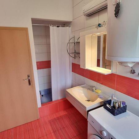 Apartment Jope Kastela Bagian luar foto